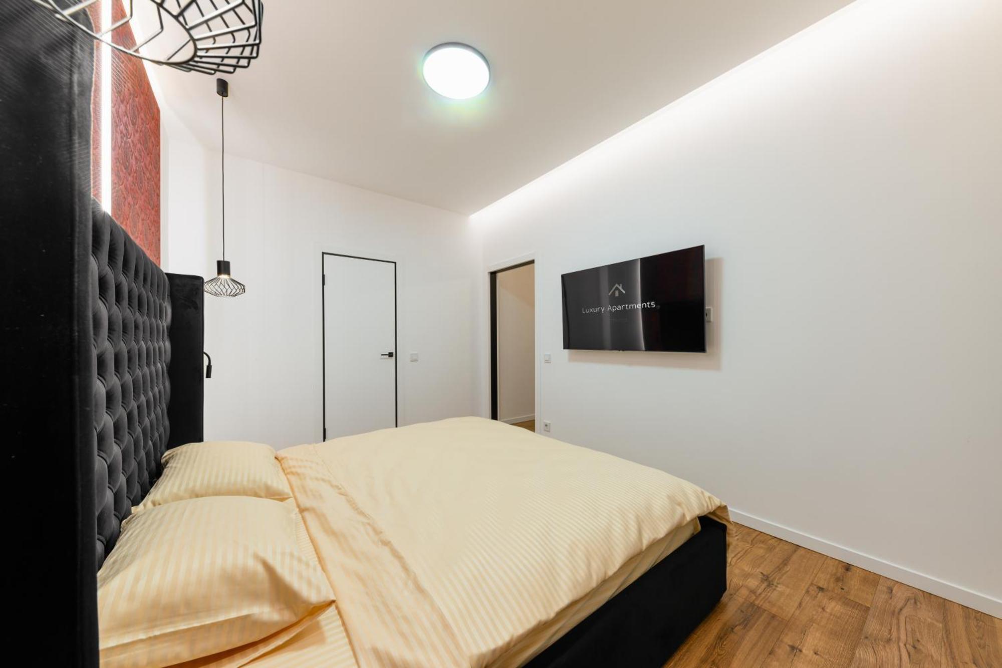 Luxury Apartments Laborca Uzhhorod Exterior photo