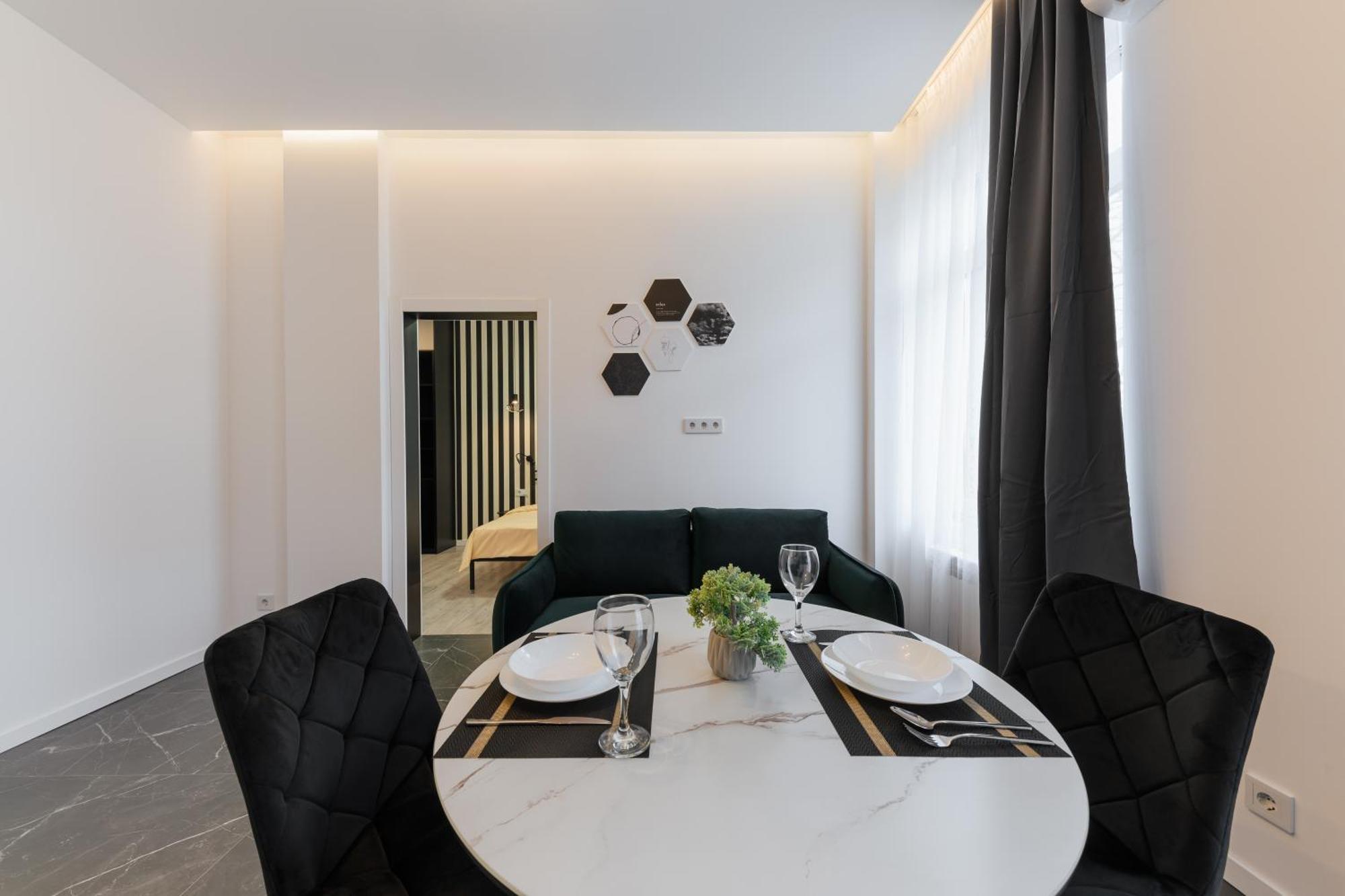 Luxury Apartments Laborca Uzhhorod Exterior photo